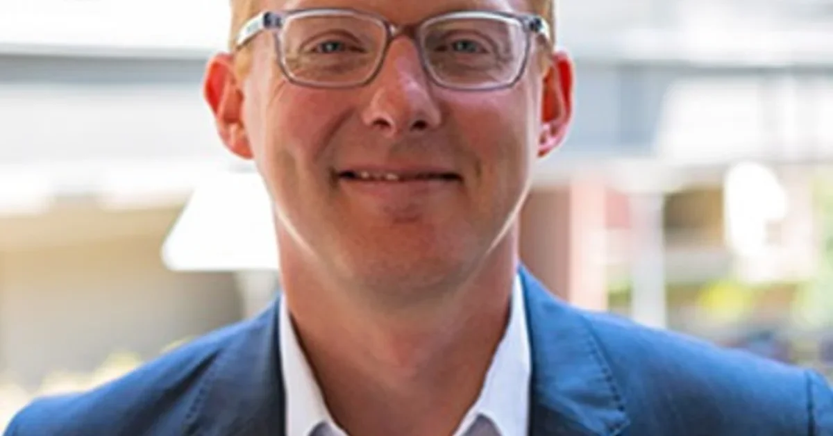 Adam Stieg, PhD | Research Cores